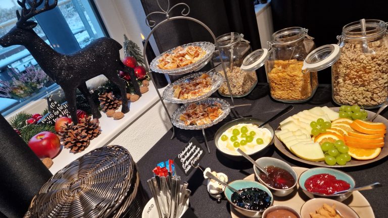 Dorfcafe Hochstädten Frühstücksbuffet immer Samstag und Sonntag
